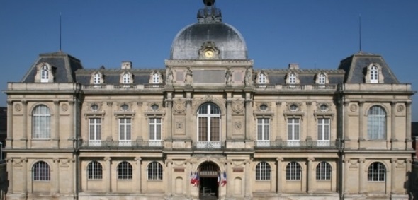 Façade du Musée de Picardie, Amiens, cl. Leullier.
